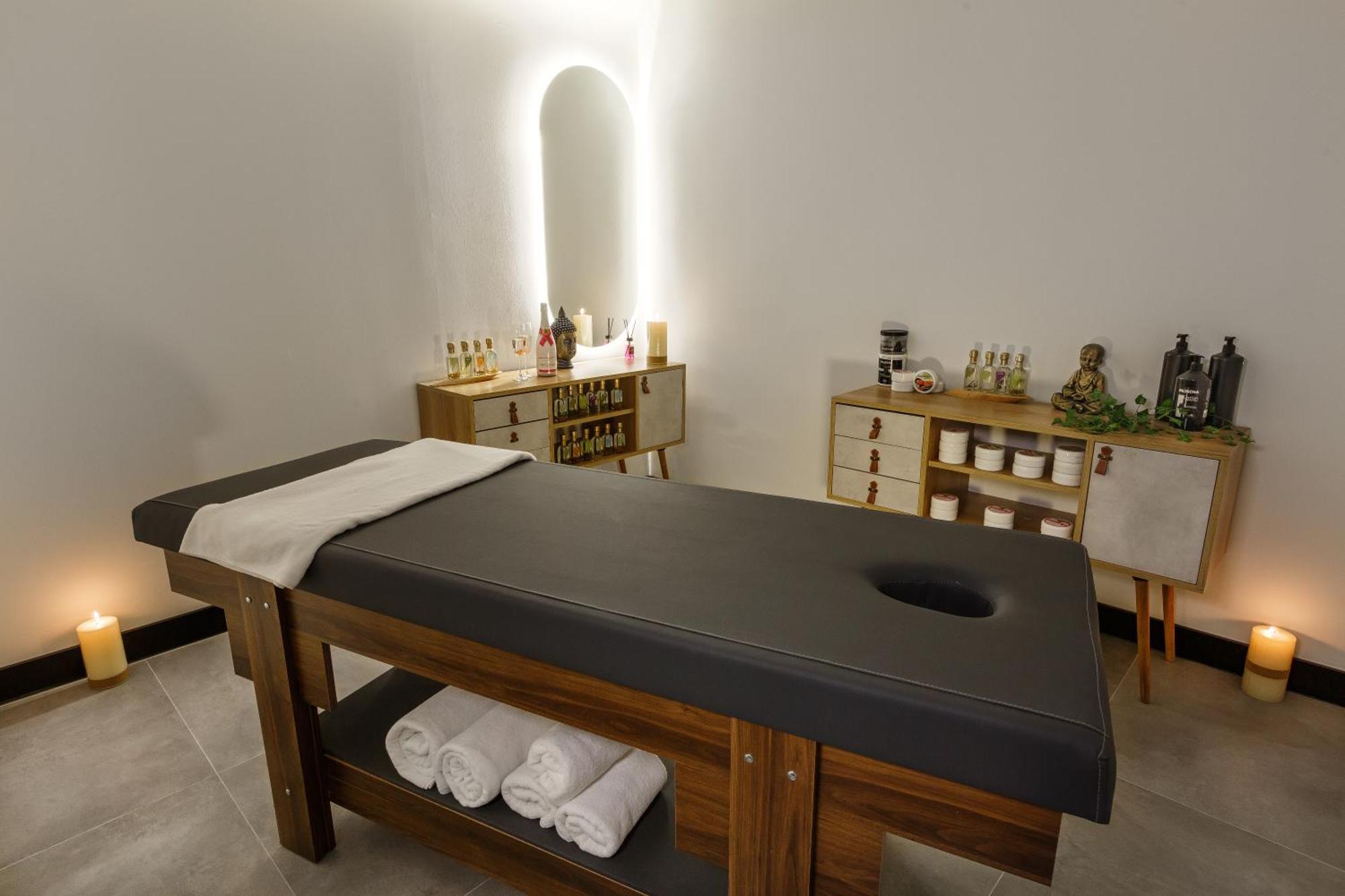 Luff Living (Adults Only) Antalya Buitenkant foto